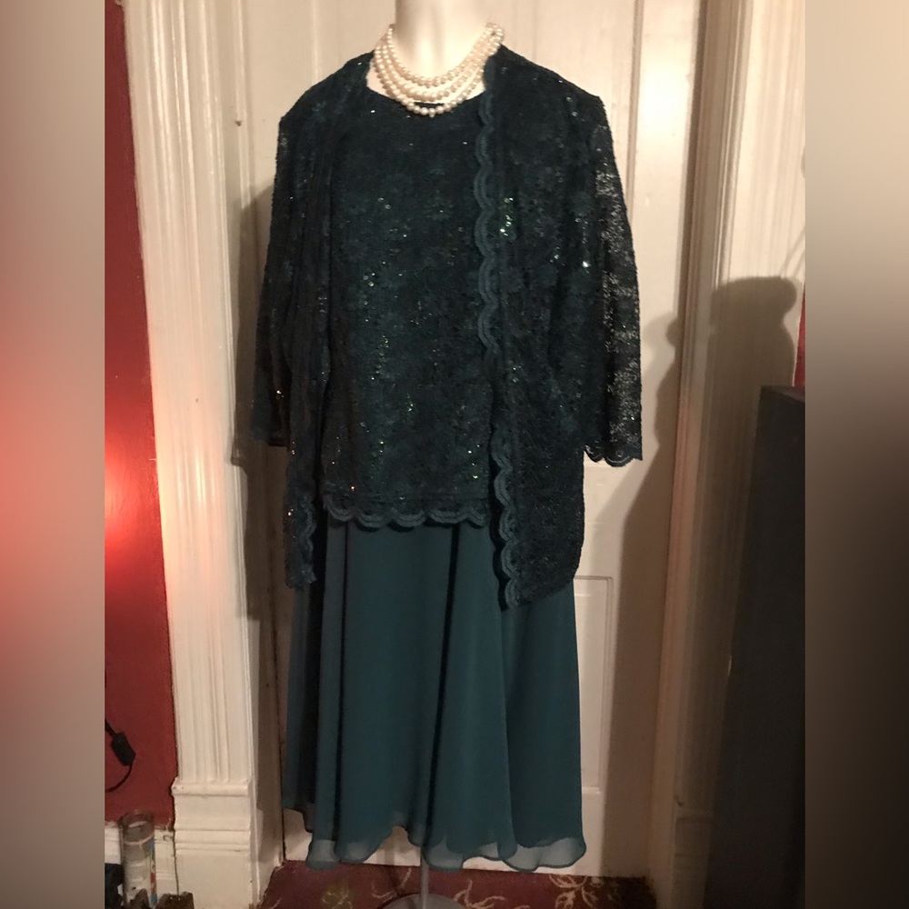 - NWOT, R&M Richard woman formal dress/mother of the bride size:20W Made i…